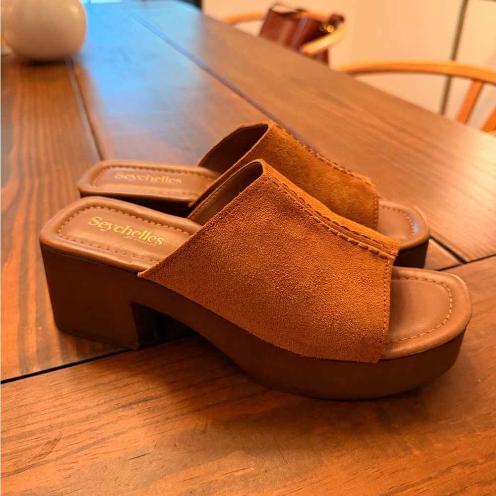 Seychelles Suede Platform Slide — Brown